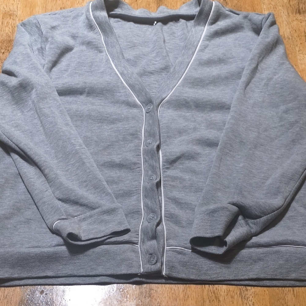 Women's Gray Cardigan Sweater